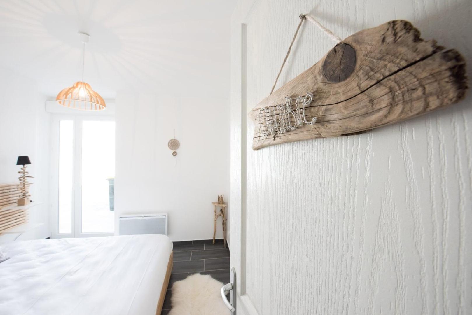 Appartement Le Hirvi - cocon zen et épuré à 10min Vieux Lyon Extérieur photo